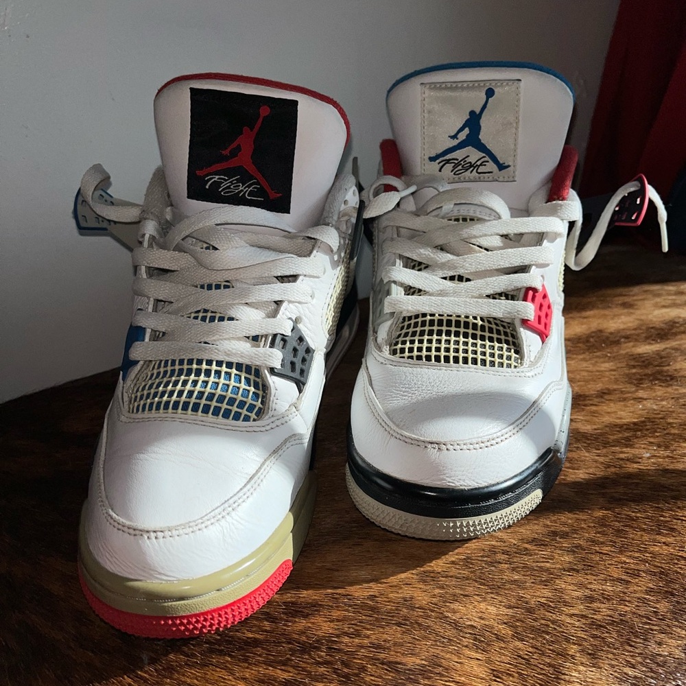Nike Air Jordan what the 4’s